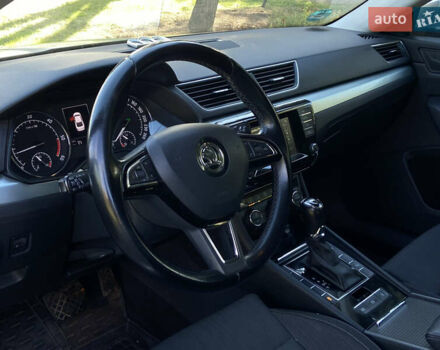 Серый Шкода Суперб, объемом двигателя 1.97 л и пробегом 223 тыс. км за 17999 $, фото 14 на Automoto.ua