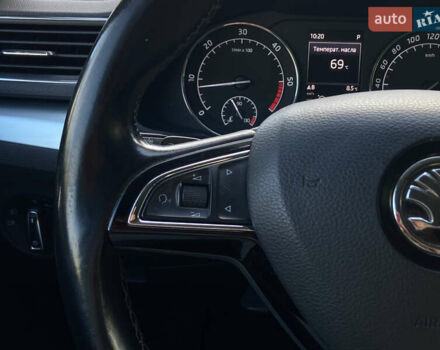 Серый Шкода Суперб, объемом двигателя 1.97 л и пробегом 223 тыс. км за 17999 $, фото 7 на Automoto.ua