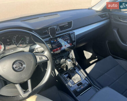 Сірий Шкода Суперб, об'ємом двигуна 1.8 л та пробігом 128 тис. км за 15000 $, фото 15 на Automoto.ua