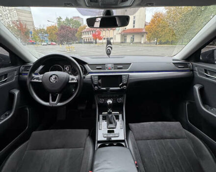 Серый Шкода Суперб, объемом двигателя 1.97 л и пробегом 261 тыс. км за 16550 $, фото 15 на Automoto.ua