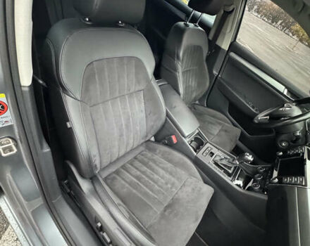 Серый Шкода Суперб, объемом двигателя 1.97 л и пробегом 261 тыс. км за 16550 $, фото 9 на Automoto.ua