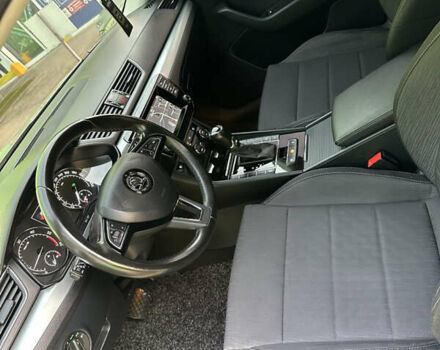 Серый Шкода Суперб, объемом двигателя 1.97 л и пробегом 243 тыс. км за 16499 $, фото 31 на Automoto.ua