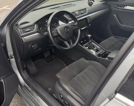 Серый Шкода Суперб, объемом двигателя 1.97 л и пробегом 261 тыс. км за 16550 $, фото 7 на Automoto.ua