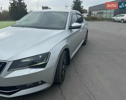 Сірий Шкода Суперб, об'ємом двигуна 1.97 л та пробігом 294 тис. км за 15890 $, фото 1 на Automoto.ua