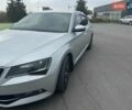 Сірий Шкода Суперб, об'ємом двигуна 1.97 л та пробігом 294 тис. км за 15890 $, фото 1 на Automoto.ua