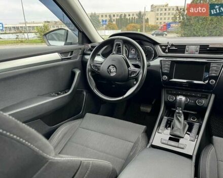 Сірий Шкода Суперб, об'ємом двигуна 1.97 л та пробігом 294 тис. км за 15890 $, фото 21 на Automoto.ua