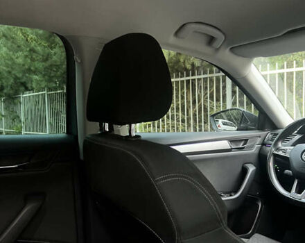 Серый Шкода Суперб, объемом двигателя 2 л и пробегом 297 тыс. км за 17000 $, фото 14 на Automoto.ua