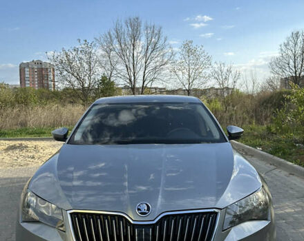 Серый Шкода Суперб, объемом двигателя 2 л и пробегом 189 тыс. км за 16800 $, фото 2 на Automoto.ua