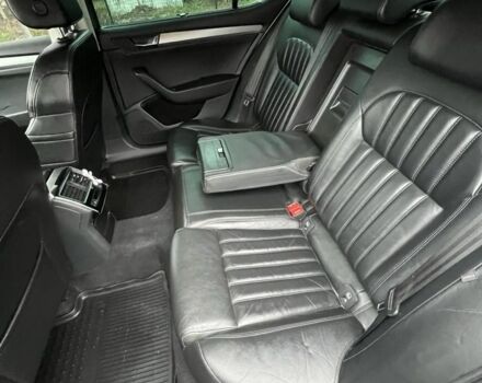 Серый Шкода Суперб, объемом двигателя 2 л и пробегом 242 тыс. км за 15000 $, фото 6 на Automoto.ua