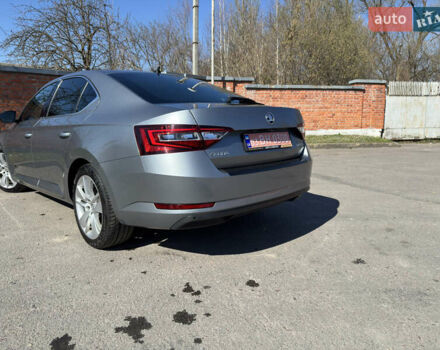 Серый Шкода Суперб, объемом двигателя 1.97 л и пробегом 230 тыс. км за 16050 $, фото 19 на Automoto.ua