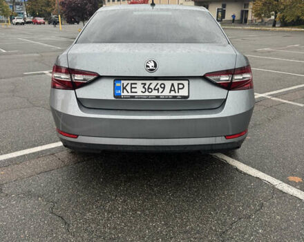 Серый Шкода Суперб, объемом двигателя 1.97 л и пробегом 261 тыс. км за 16550 $, фото 3 на Automoto.ua