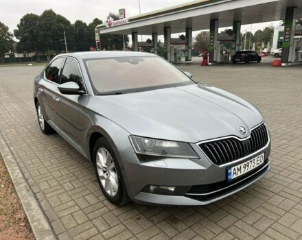 Серый Шкода Суперб, объемом двигателя 2 л и пробегом 242 тыс. км за 15000 $, фото 2 на Automoto.ua