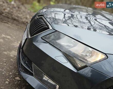 Серый Шкода Суперб, объемом двигателя 1.6 л и пробегом 201 тыс. км за 13800 $, фото 4 на Automoto.ua