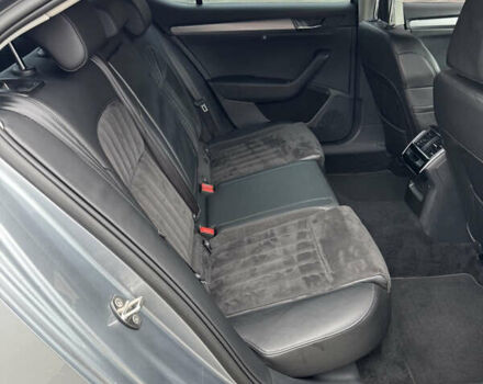 Сірий Шкода Суперб, об'ємом двигуна 1.97 л та пробігом 262 тис. км за 16000 $, фото 9 на Automoto.ua