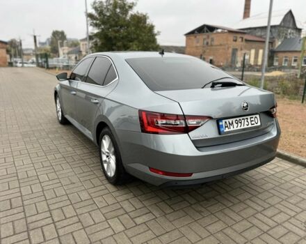 Серый Шкода Суперб, объемом двигателя 2 л и пробегом 242 тыс. км за 15000 $, фото 3 на Automoto.ua