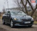 Серый Шкода Суперб, объемом двигателя 1.6 л и пробегом 201 тыс. км за 13800 $, фото 10 на Automoto.ua