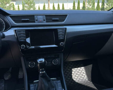 Серый Шкода Суперб, объемом двигателя 1.97 л и пробегом 257 тыс. км за 14900 $, фото 13 на Automoto.ua