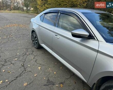 Сірий Шкода Суперб, об'ємом двигуна 1.97 л та пробігом 294 тис. км за 15890 $, фото 7 на Automoto.ua
