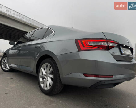 Серый Шкода Суперб, объемом двигателя 2 л и пробегом 252 тыс. км за 15800 $, фото 10 на Automoto.ua