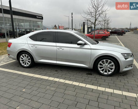 Серый Шкода Суперб, объемом двигателя 1.97 л и пробегом 243 тыс. км за 16499 $, фото 12 на Automoto.ua