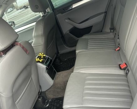 Сірий Шкода Суперб, об'ємом двигуна 2 л та пробігом 245 тис. км за 17900 $, фото 17 на Automoto.ua