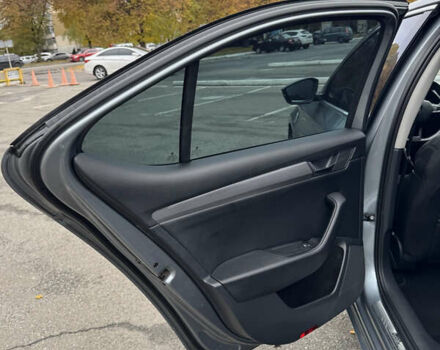 Сірий Шкода Суперб, об'ємом двигуна 1.97 л та пробігом 262 тис. км за 16000 $, фото 8 на Automoto.ua