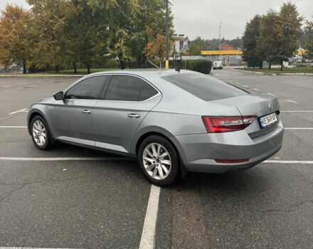 Серый Шкода Суперб, объемом двигателя 1.97 л и пробегом 261 тыс. км за 16550 $, фото 5 на Automoto.ua