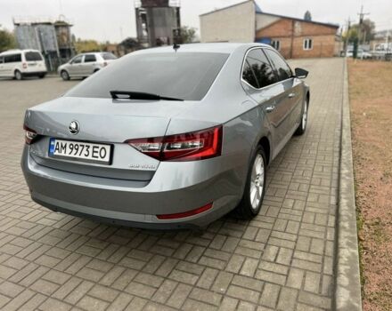 Серый Шкода Суперб, объемом двигателя 2 л и пробегом 242 тыс. км за 15000 $, фото 4 на Automoto.ua