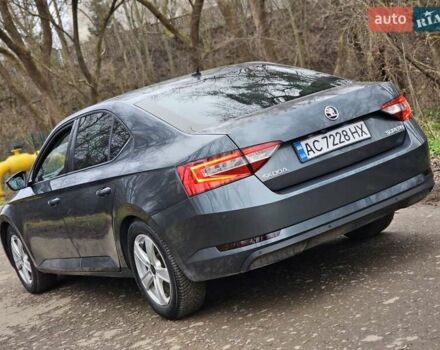 Серый Шкода Суперб, объемом двигателя 1.6 л и пробегом 201 тыс. км за 13800 $, фото 13 на Automoto.ua