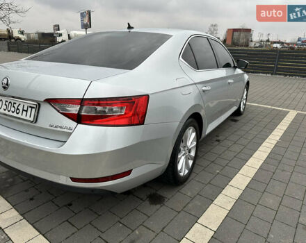 Серый Шкода Суперб, объемом двигателя 1.97 л и пробегом 243 тыс. км за 16499 $, фото 9 на Automoto.ua