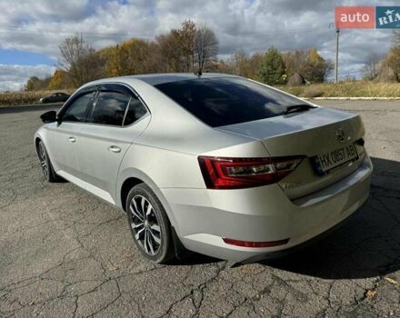 Сірий Шкода Суперб, об'ємом двигуна 1.97 л та пробігом 294 тис. км за 15890 $, фото 9 на Automoto.ua