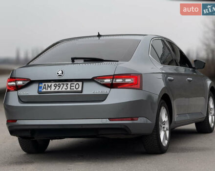 Серый Шкода Суперб, объемом двигателя 2 л и пробегом 252 тыс. км за 15800 $, фото 12 на Automoto.ua