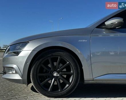 Серый Шкода Суперб, объемом двигателя 1.97 л и пробегом 154 тыс. км за 19999 $, фото 4 на Automoto.ua