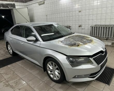 Серый Шкода Суперб, объемом двигателя 2 л и пробегом 200 тыс. км за 8900 $, фото 4 на Automoto.ua