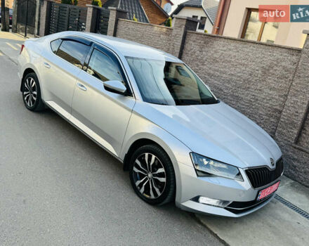 Серый Шкода Суперб, объемом двигателя 2 л и пробегом 210 тыс. км за 16450 $, фото 115 на Automoto.ua