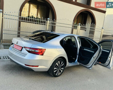 Серый Шкода Суперб, объемом двигателя 2 л и пробегом 210 тыс. км за 16450 $, фото 41 на Automoto.ua