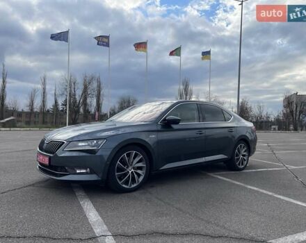Серый Шкода Суперб, объемом двигателя 2 л и пробегом 260 тыс. км за 19500 $, фото 19 на Automoto.ua