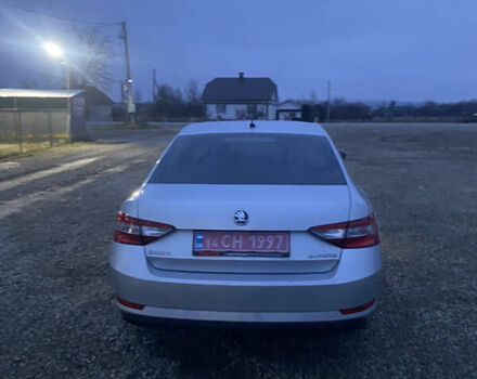 Сірий Шкода Суперб, об'ємом двигуна 2 л та пробігом 299 тис. км за 11950 $, фото 4 на Automoto.ua
