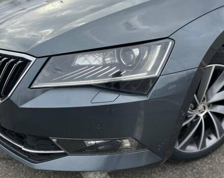 Серый Шкода Суперб, объемом двигателя 2 л и пробегом 260 тыс. км за 19500 $, фото 28 на Automoto.ua