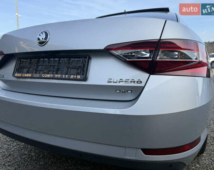 Серый Шкода Суперб, объемом двигателя 1.97 л и пробегом 189 тыс. км за 20499 $, фото 7 на Automoto.ua