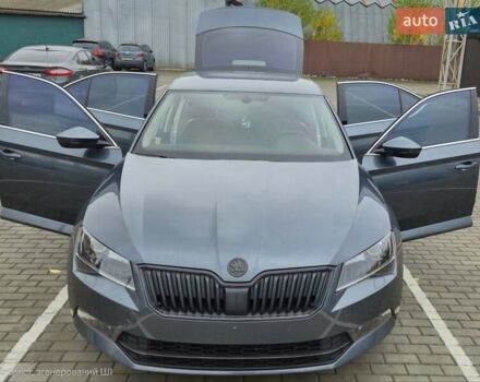 Серый Шкода Суперб, объемом двигателя 1.8 л и пробегом 130 тыс. км за 20000 $, фото 8 на Automoto.ua