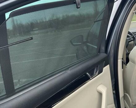 Серый Шкода Суперб, объемом двигателя 2 л и пробегом 260 тыс. км за 19500 $, фото 56 на Automoto.ua