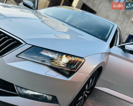 Серый Шкода Суперб, объемом двигателя 2 л и пробегом 210 тыс. км за 16450 $, фото 21 на Automoto.ua