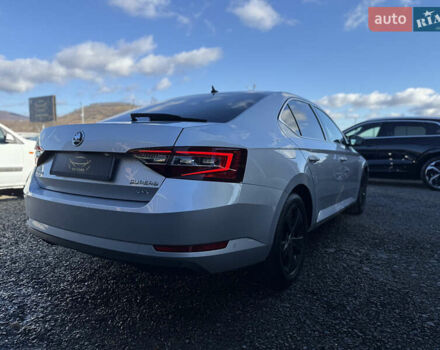 Серый Шкода Суперб, объемом двигателя 1.97 л и пробегом 198 тыс. км за 20499 $, фото 4 на Automoto.ua