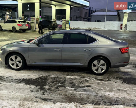 Серый Шкода Суперб, объемом двигателя 1.97 л и пробегом 191 тыс. км за 17500 $, фото 5 на Automoto.ua