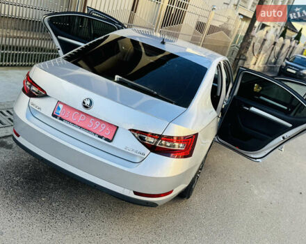 Серый Шкода Суперб, объемом двигателя 2 л и пробегом 210 тыс. км за 16450 $, фото 45 на Automoto.ua