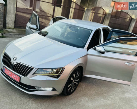Серый Шкода Суперб, объемом двигателя 2 л и пробегом 210 тыс. км за 16450 $, фото 84 на Automoto.ua