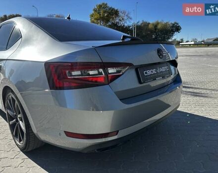 Сірий Шкода Суперб, об'ємом двигуна 1.97 л та пробігом 154 тис. км за 19599 $, фото 10 на Automoto.ua