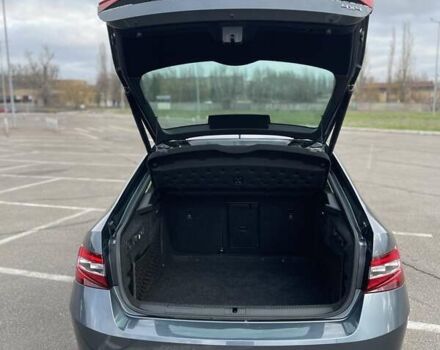 Серый Шкода Суперб, объемом двигателя 2 л и пробегом 260 тыс. км за 19500 $, фото 114 на Automoto.ua