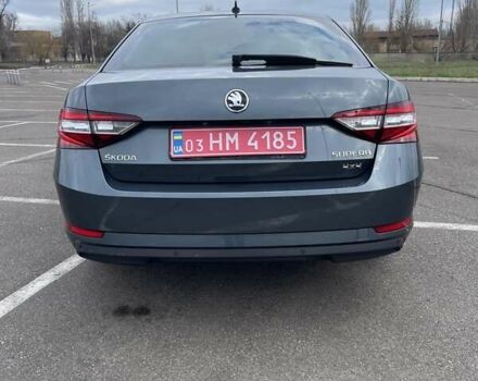 Серый Шкода Суперб, объемом двигателя 2 л и пробегом 260 тыс. км за 19500 $, фото 7 на Automoto.ua